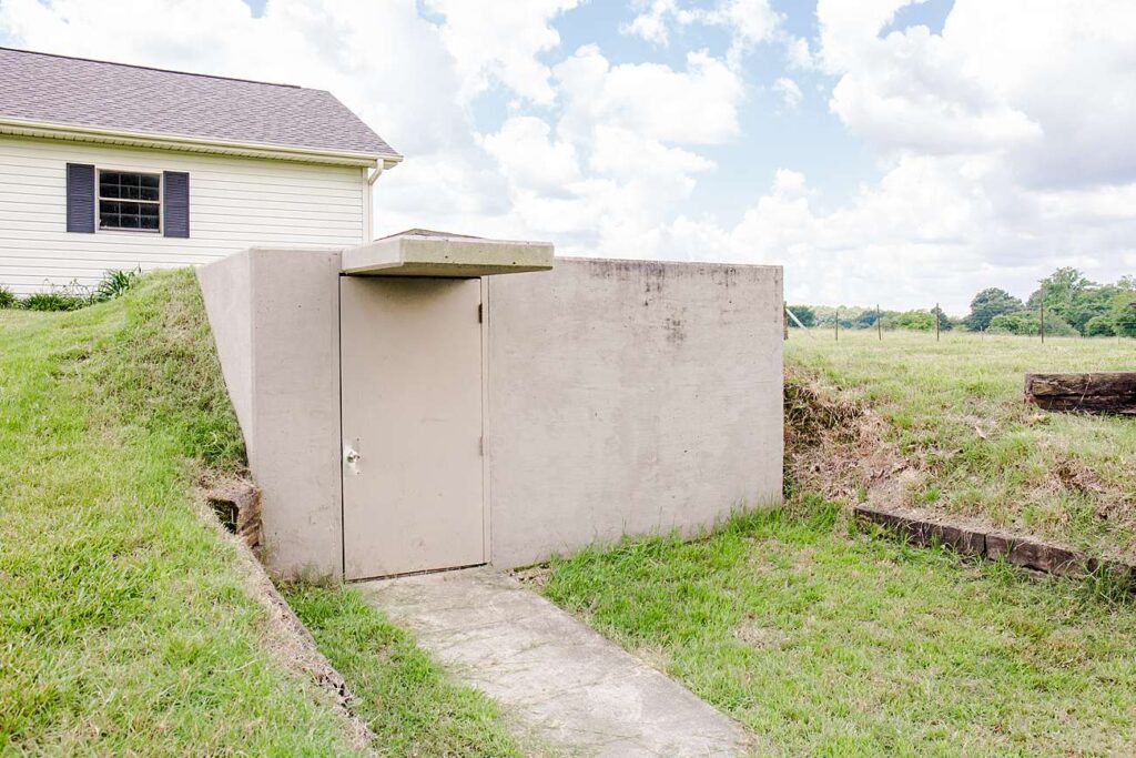House and 70 acres in Snead, AL Gibbs Land Company